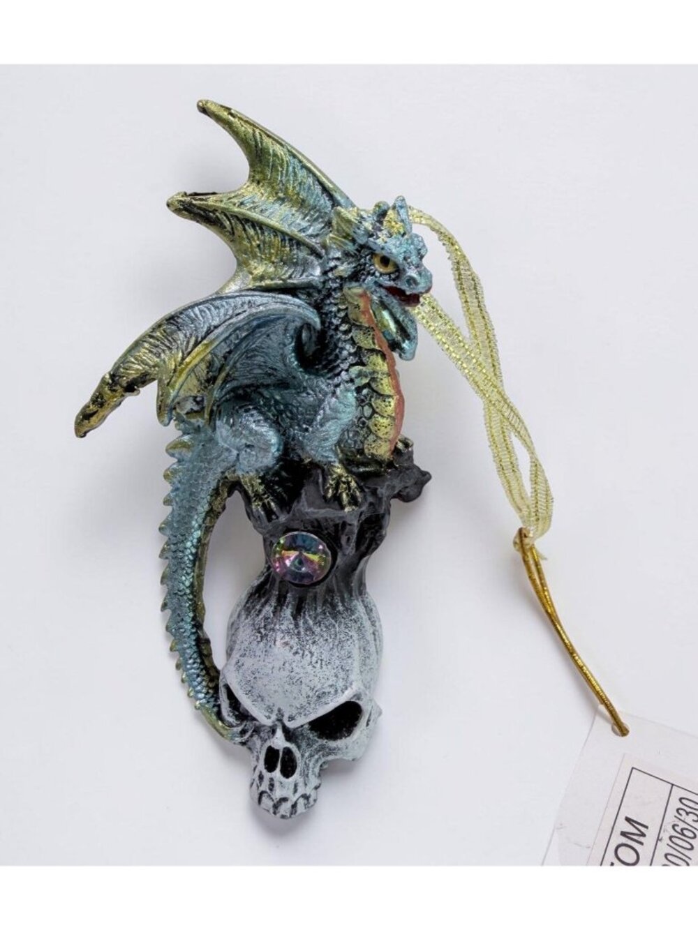 Dragon of Skull Hollow Ice Fantasy Ornament Design Toscano Gothic Skull Base